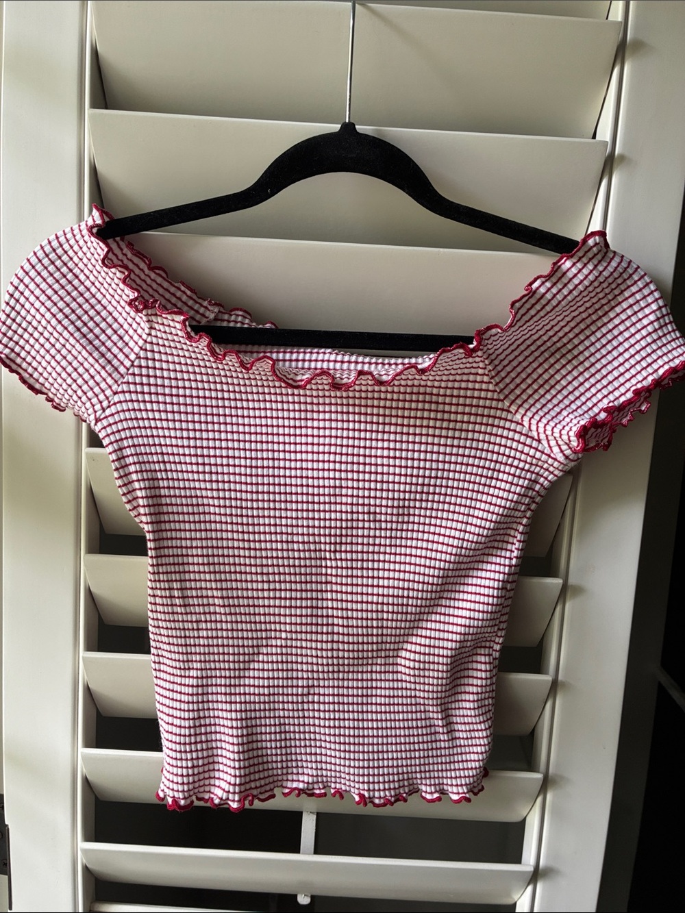 Zara Women’s Red Gingham Ribbed Ruffle Off-Shoulder Top